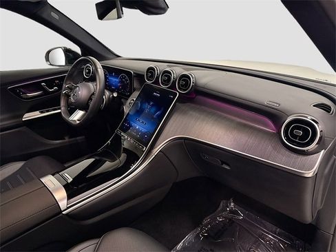 Certified 2024 Mercedes-Benz GLC 300 4MATIC image 31