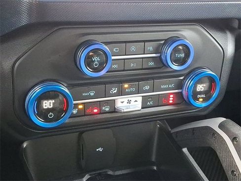 Used 2021 Ford Bronco Outer Banks w/ Sasquatch Package image 18