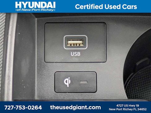 Certified 2022 Hyundai Santa Fe Limited image 33