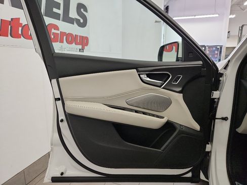 New 2026 Acura RDX SH-AWD w/ Advance Package image 8