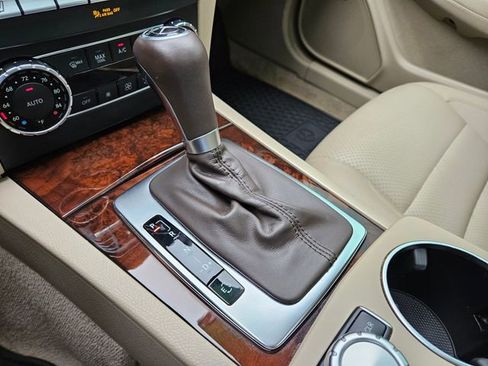 Used 2013 Mercedes-Benz C 350 Coupe image 25