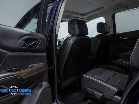 Used 2021 GMC Acadia Denali w/ Denali Ultimate Package image 23