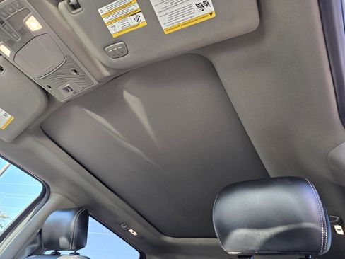 Certified 2018 Ford F150 Lariat w/ Equipment Group 502A Luxury image 11