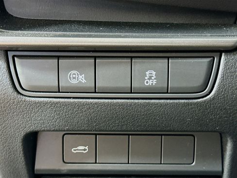 Used 2024 MAZDA MAZDA3 s image 17