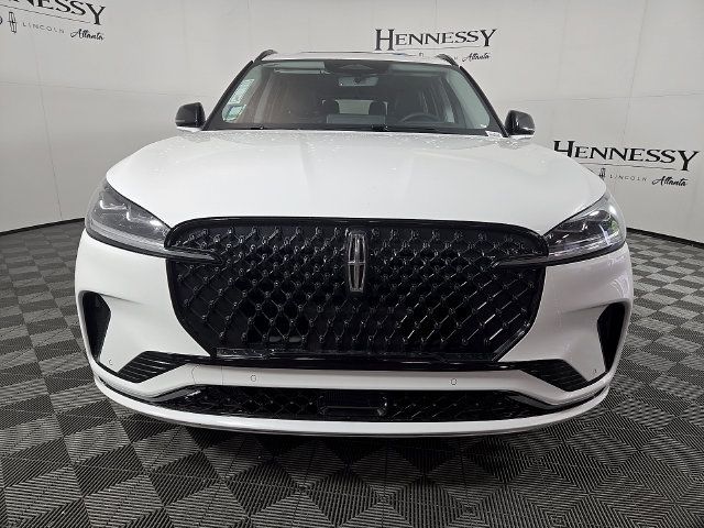 Used 2026 Lincoln Aviator Reserve AWD/4WD image 3