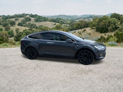 Used 2019 Tesla Model X Long Range AWD/4WD image 14