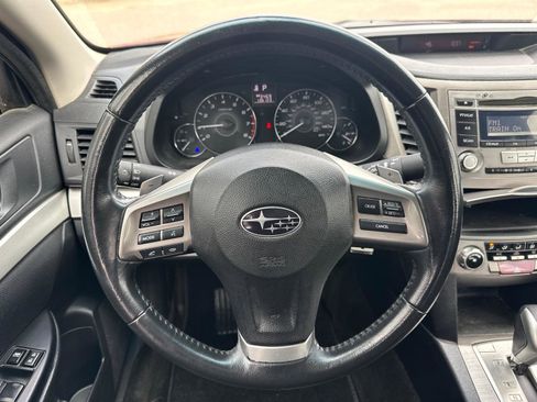 Used 2012 Subaru Legacy 2.5i Premium AWD/4WD image 8
