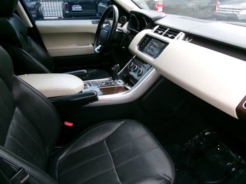 Used 2014 Land Rover Range Rover Sport HSE AWD/4WD image 11