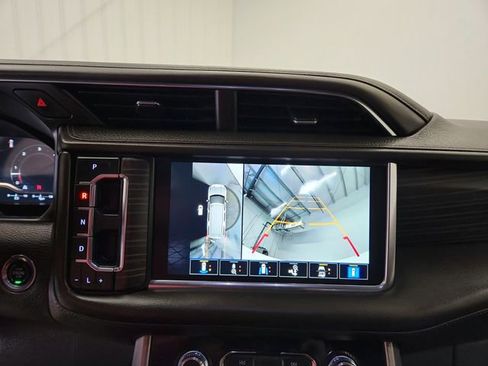 Used 2023 GMC Yukon Denali image 26