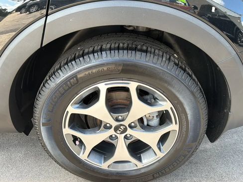 Used 2021 Kia Telluride EX FWD image 12