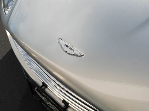 Used 2016 Aston Martin DB9 GT image 39