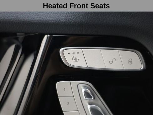 Used 2025 Mercedes-Benz G 550 image 30