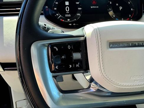 Used 2023 Land Rover Range Rover SE AWD/4WD image 11