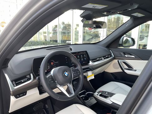 New 2026 BMW X1 xDrive28i w/ Convenience Package image 9