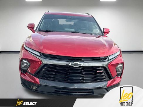 Used 2024 Chevrolet Blazer RS FWD image 2