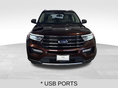 Used 2020 Ford Explorer XLT w/ Equipment Group 202A image 8