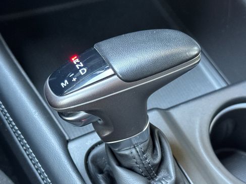 Used 2024 Dodge Durango SXT image 33