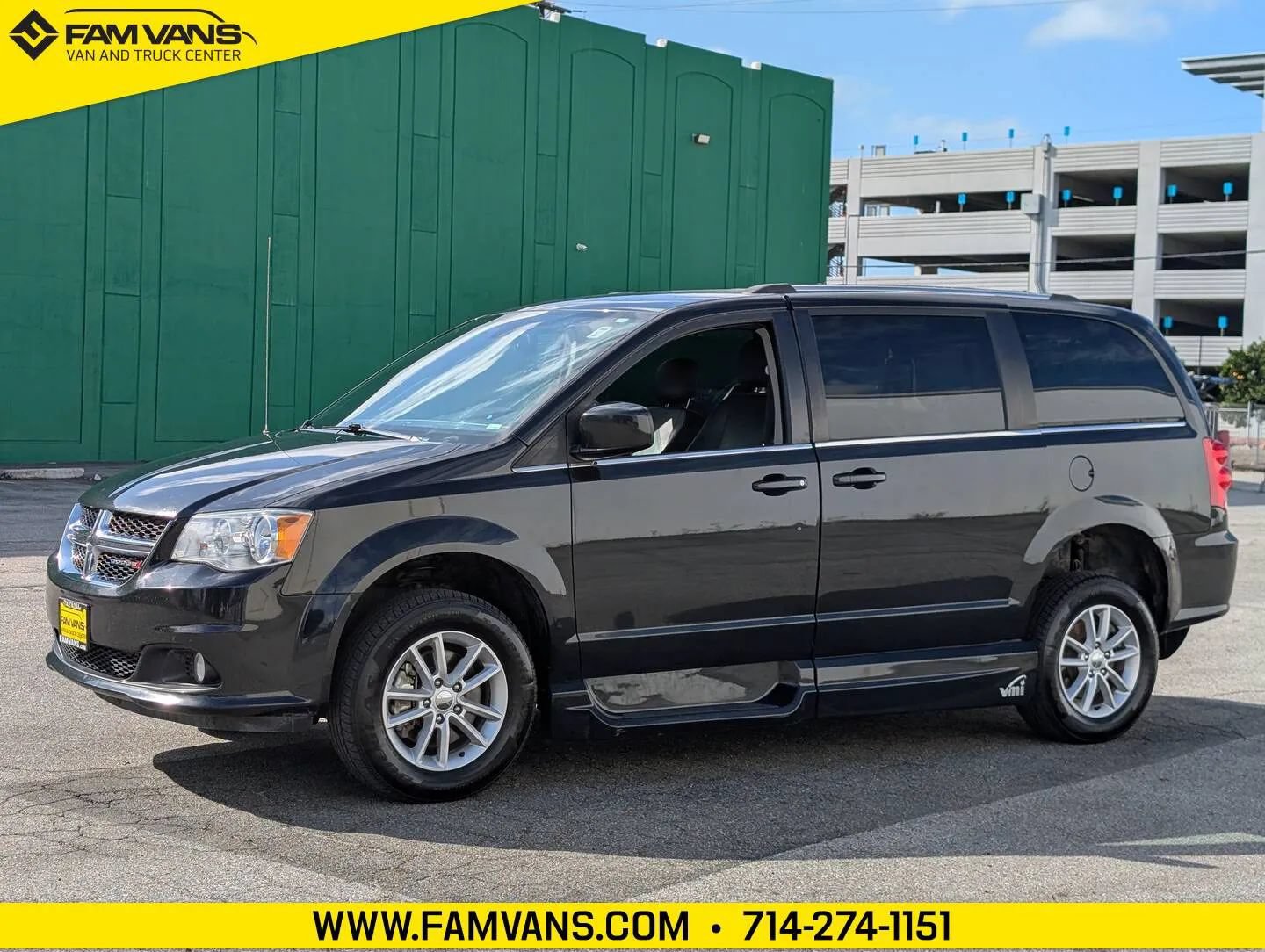 Used 2019 Dodge Grand Caravan SXT FWD image 5
