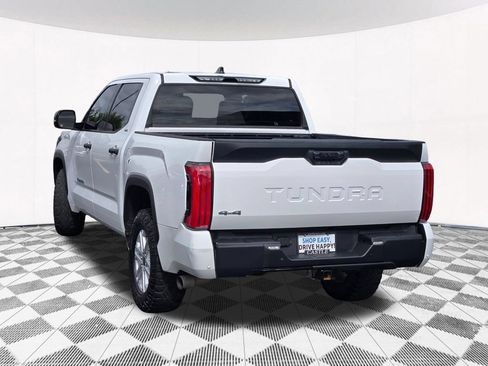 Used 2023 Toyota Tundra SR5 w/ SR5 Convenience Package AWD/4WD image 23