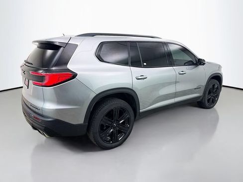 Used 2024 GMC Acadia Elevation w/ Black Edition FWD image 7