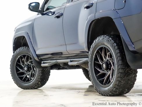 Used 2016 Toyota 4Runner Trail image 11