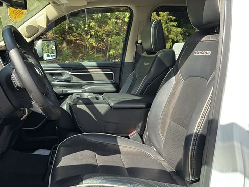 Certified 2019 RAM 1500 Laramie image 12