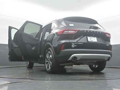 Used 2025 Ford Escape Platinum AWD/4WD image 61