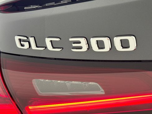 New 2026 Mercedes-Benz GLC 300 4MATIC image 8