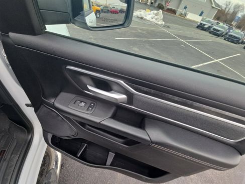 Used 2022 RAM 1500 Big Horn w/ Trailer Tow Group image 34