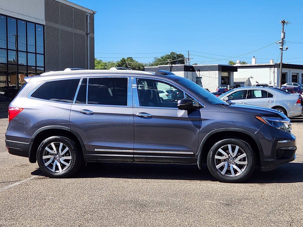 Used 2021 Honda Pilot EX-L image 2