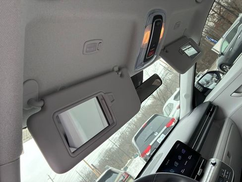 Used 2024 Hyundai Kona SEL image 42