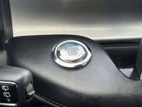 Used 2023 Lincoln Aviator AWD image 24