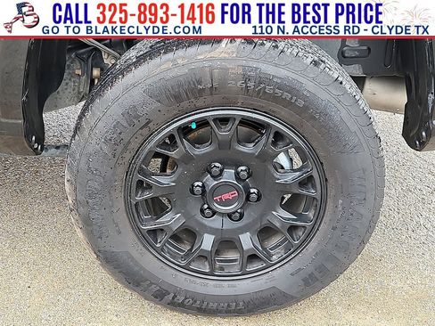 Used 2025 Toyota Tacoma SR5 AWD/4WD image 13