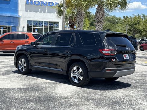 Certified 2023 Honda Pilot EX-L image 10
