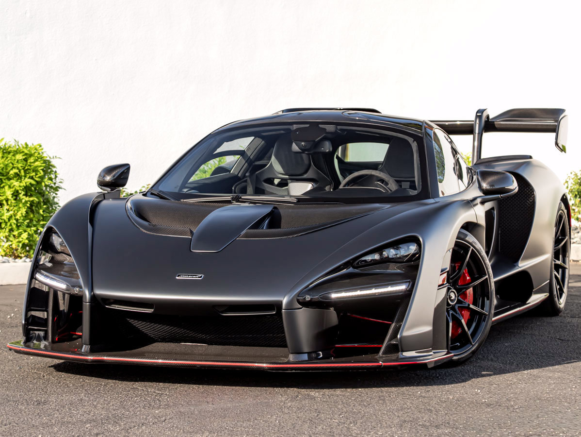 Used 2019 McLaren Senna RWD image 1