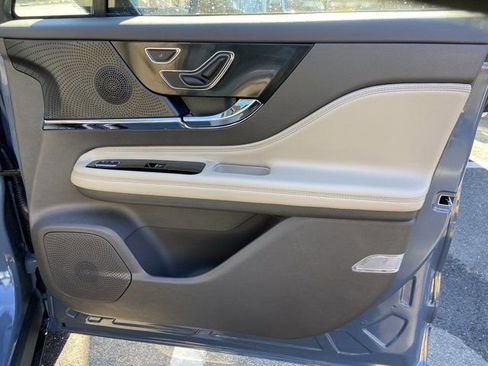 Used 2023 Lincoln Corsair AWD w/ Equipment Group 101A image 26