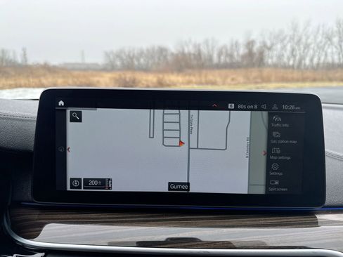 Used 2021 BMW M550i xDrive image 20