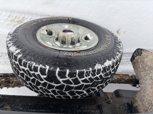 Used 2008 GMC Sierra 2500 W/T w/ Snow Plow Prep Package image 4