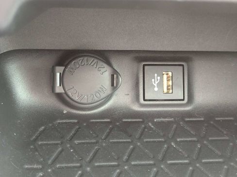 Used 2023 Toyota RAV4 XLE w/ Convenience Package FWD image 24