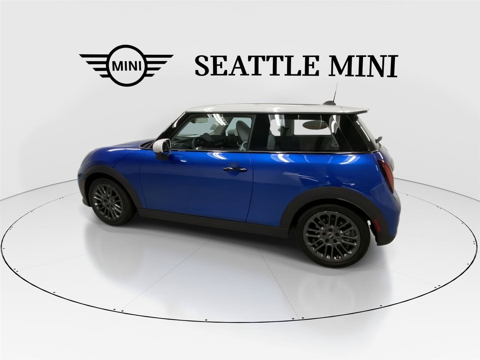 Used 2025 MINI Cooper S FWD image 7