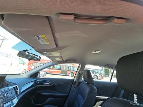 Used 2015 Honda Accord Sport image 8