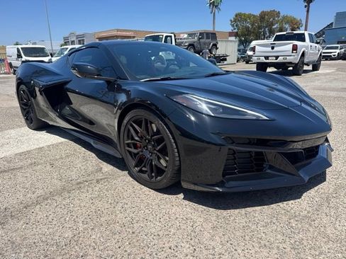 Used 2025 Chevrolet Corvette Z06 w/ Battery Protection Package RWD image 3