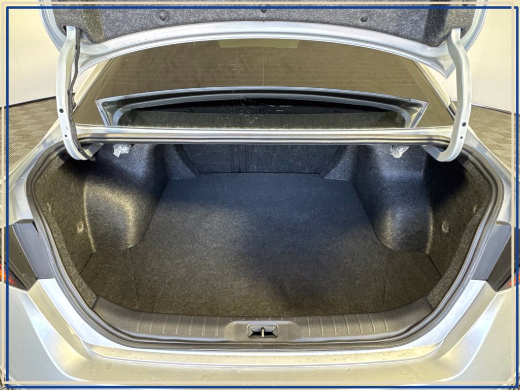 Used 2024 Nissan Altima 2.5 S FWD image 38