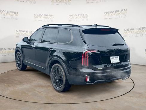Used 2025 Kia Telluride EX X-Line AWD/4WD image 3