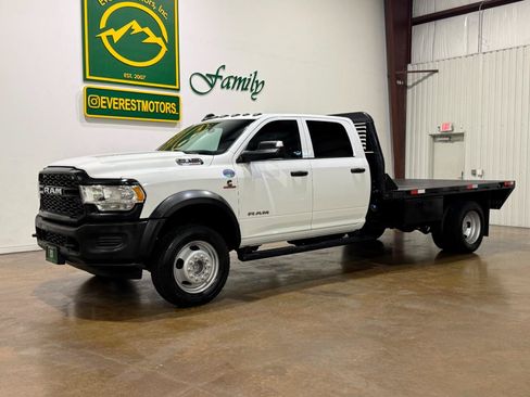 Used 2022 RAM 5500 Tradesman w/ Max Tow Package AWD/4WD image 3