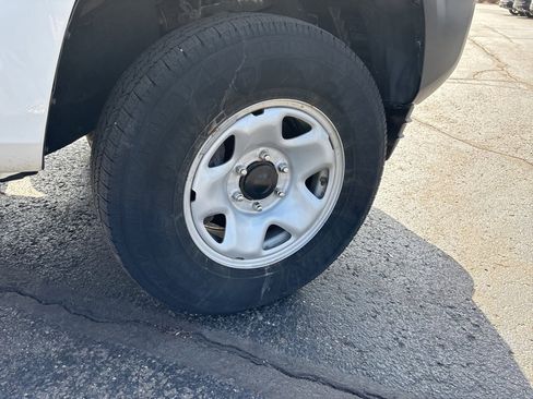 Used 2022 Toyota Tacoma 4x4 Access Cab image 8