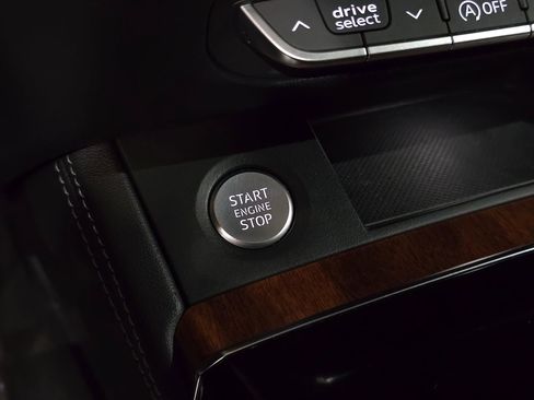 Used 2023 Audi Q5 2.0T Premium Plus image 32