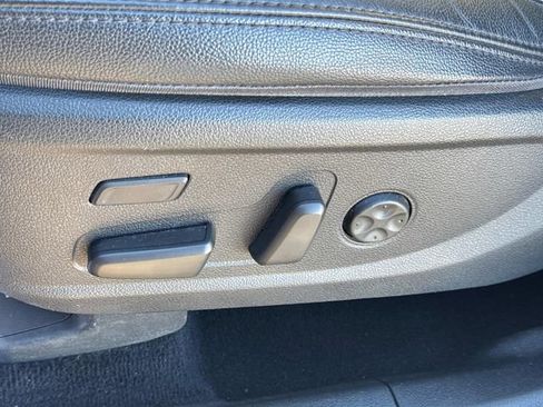 Used 2020 Hyundai Santa Fe Limited image 25