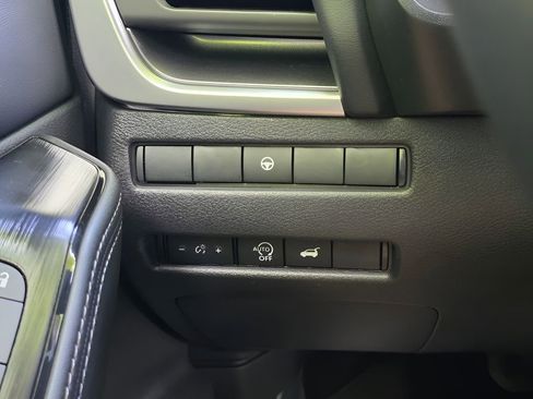 New 2026 Nissan Rogue SV w/ Cold Weather Package FWD image 22