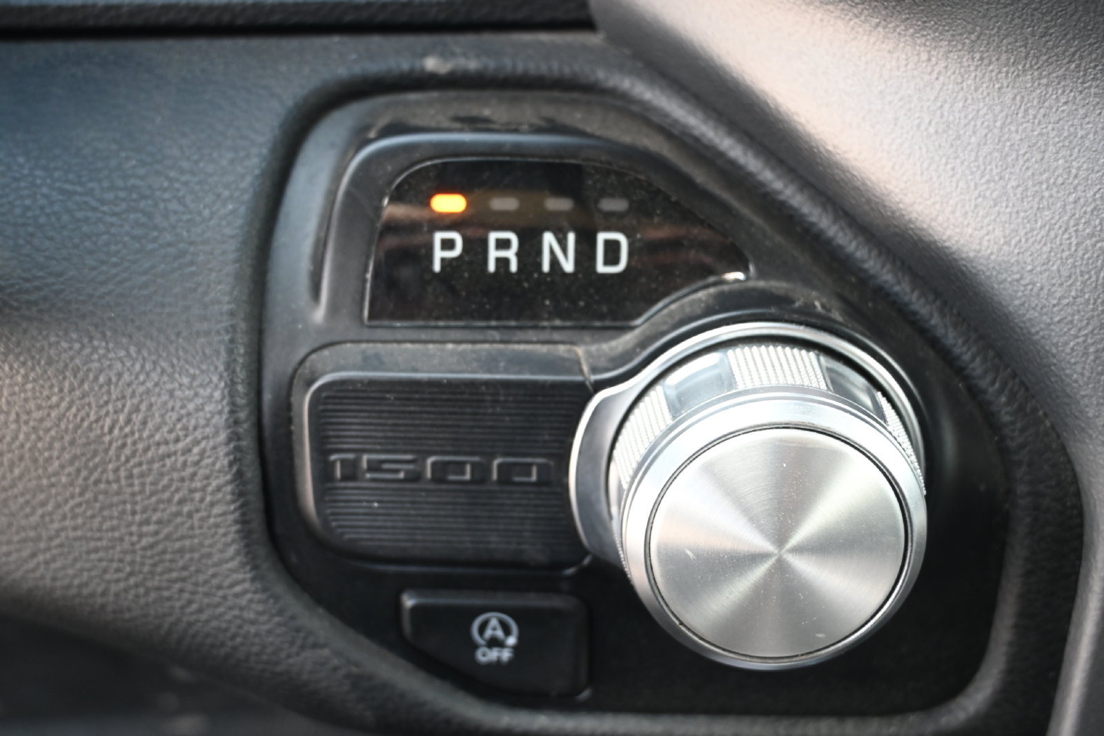 Used 2024 RAM 1500 Laramie RWD image 17